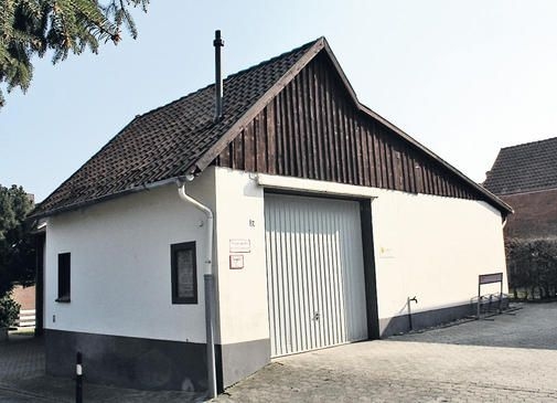 02 Geraetehaus 2011