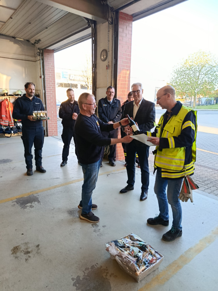 2026 04 07 25Jahre Ortsbrandmeister Hohenhameln 3a