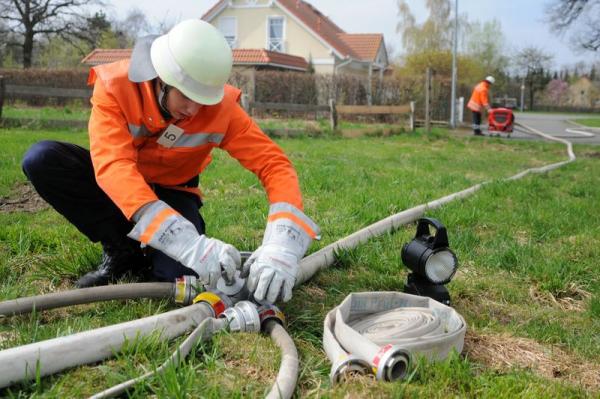 110409_feuerwehr_truppmannausbildung-soeh3 110409_feuerwehr_truppmannausbildung-soeh3