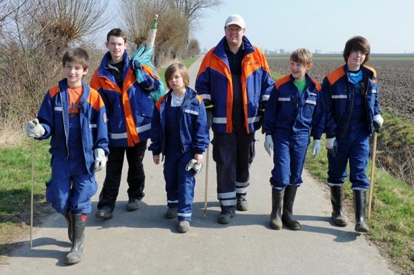 120324_muellsammeln_jf_somar-soeh2 120324_muellsammeln_jf_somar-soeh2